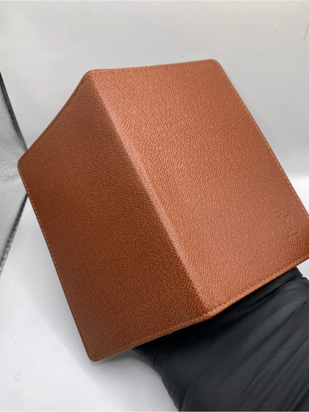 Louis Vuitton Brown Leather Key & Card Holder - Picture 9 of 10